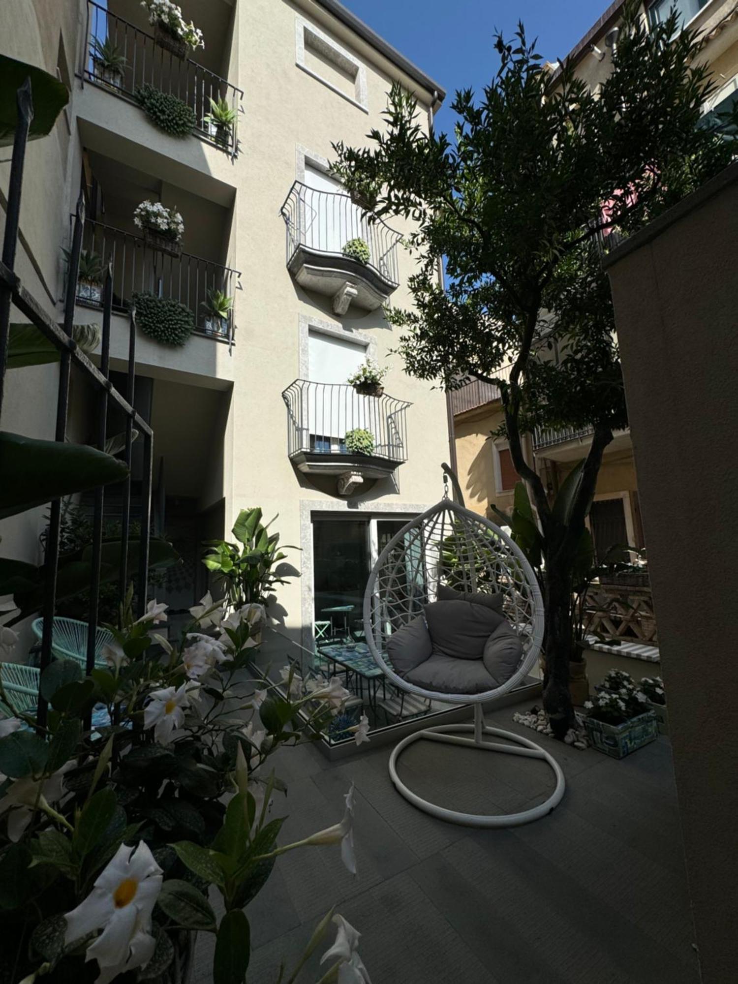 D'orville Luxury Bed & Breakfast
